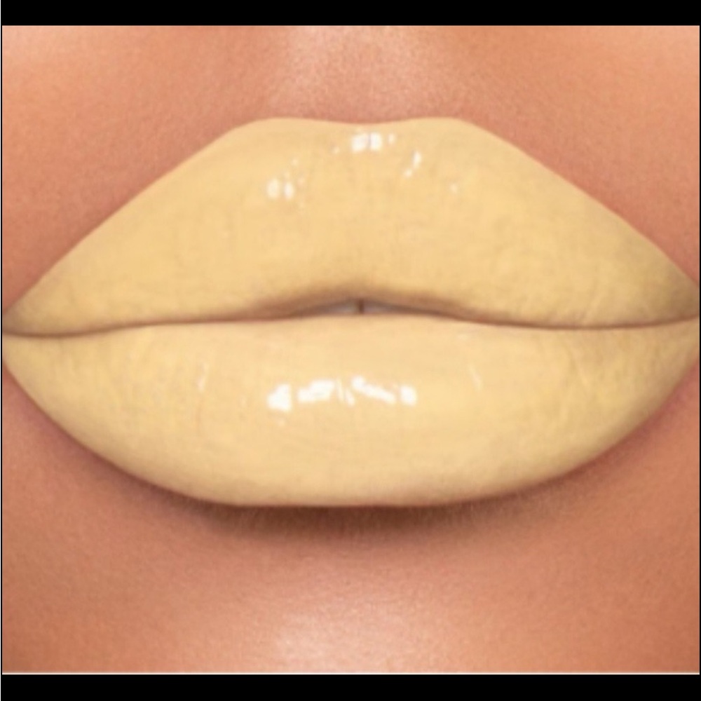 Jeffree Star Creamy Pale Supreme Gloss Urethra Full Pigment Lipstick